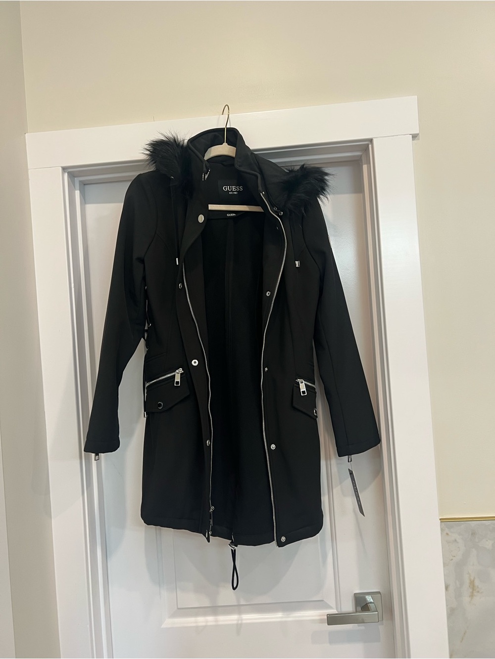GUESS Black Hooded winter Coat with Faux-Fur Trim